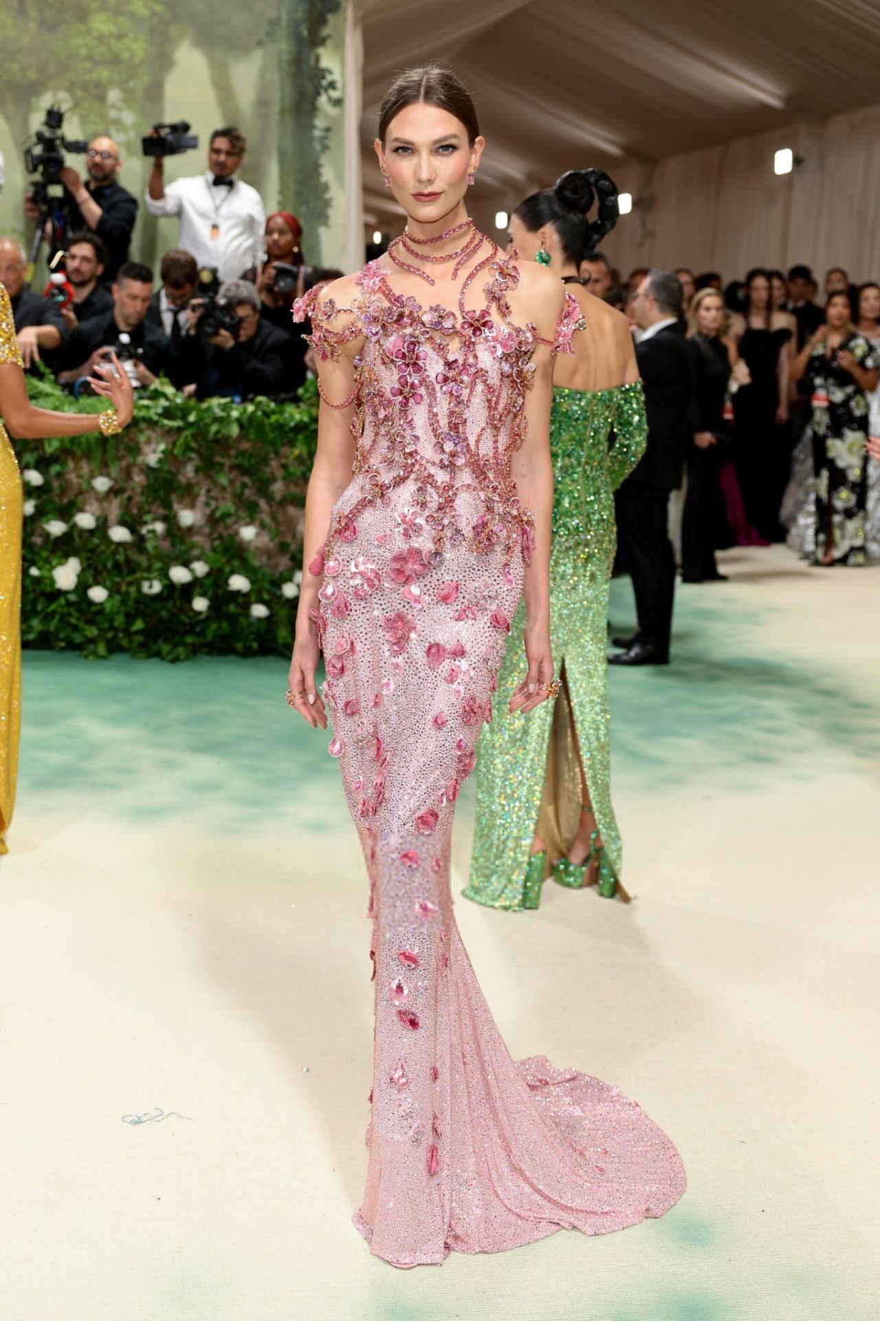 karlie kloss in pink bejeweled gown at the 2024 met gala in new york